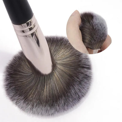 Flawless Artistry. In One Professional Set